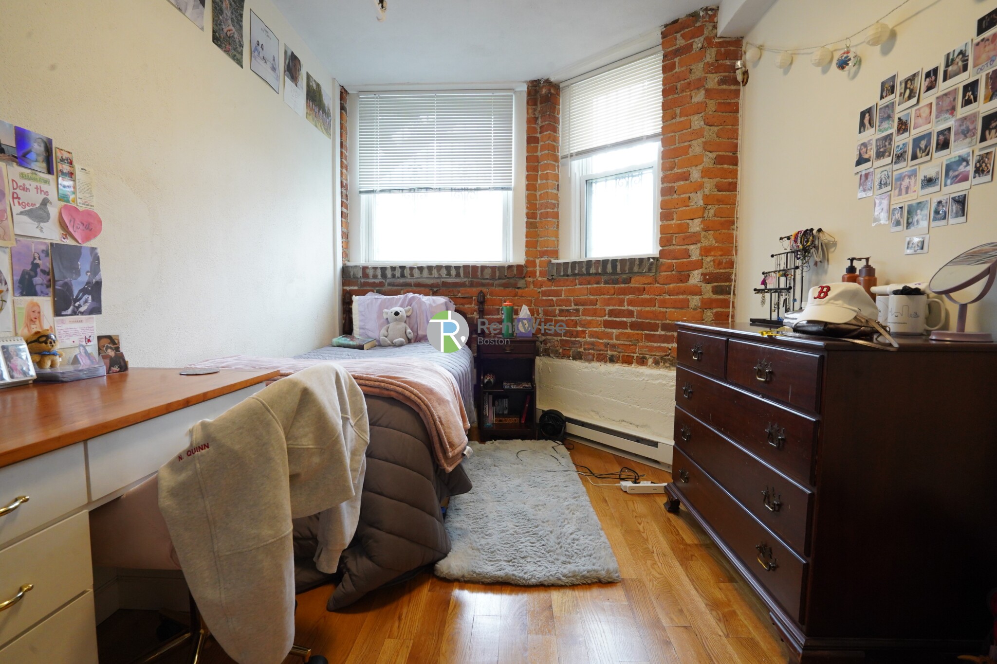 1298 Commonwealth Ave, Allston