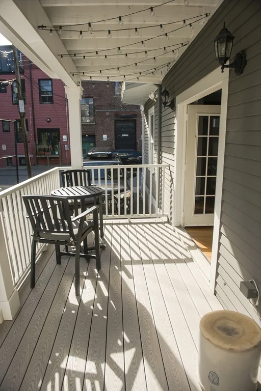 222 Pearl St, East Somerville