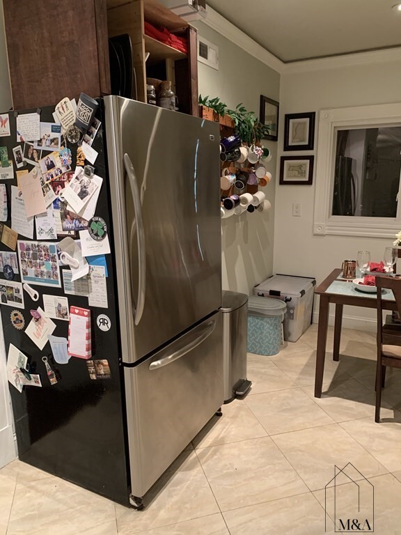 7 Monastery Rd, Brighton