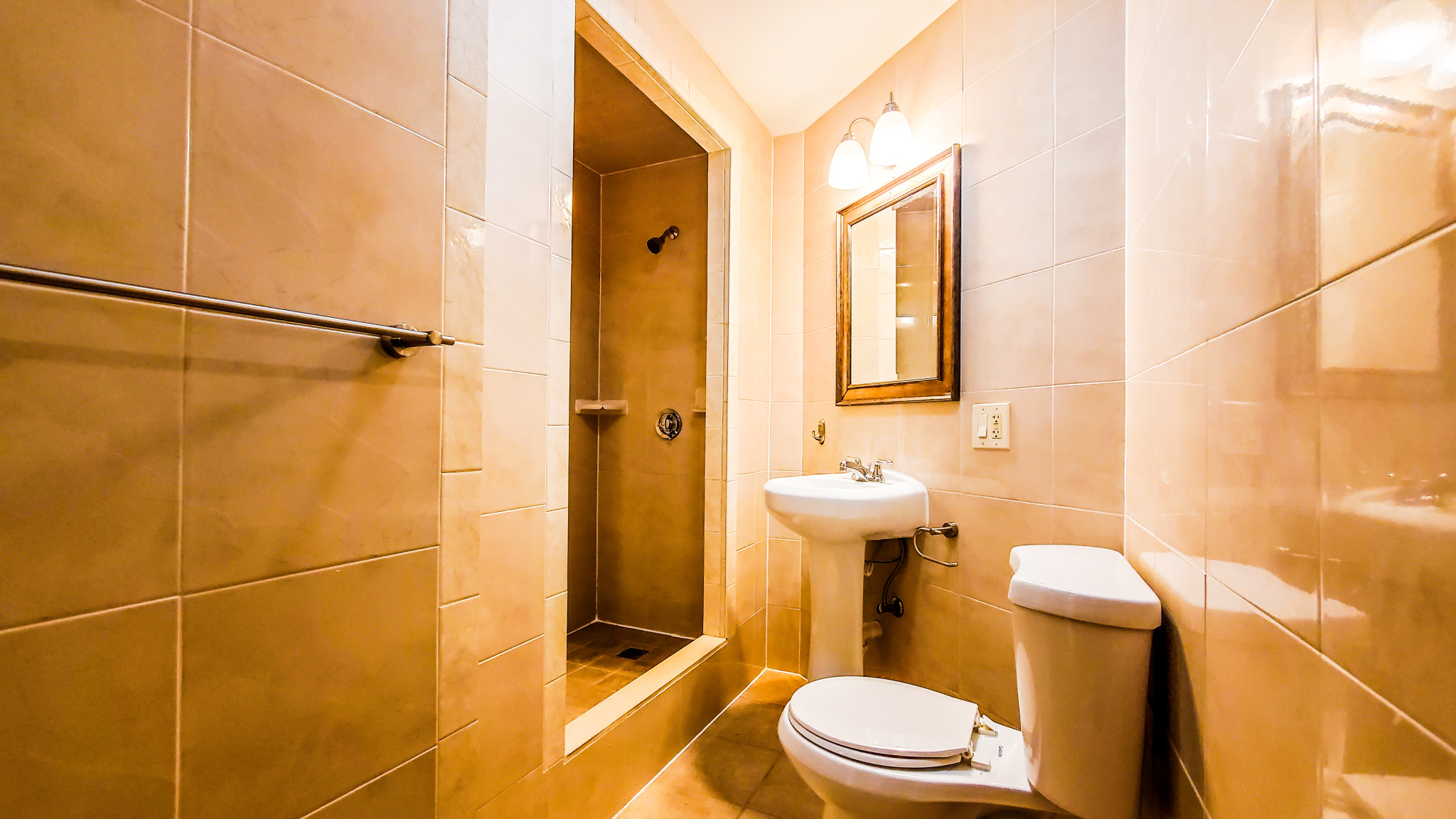 7 Alcott St, Allston