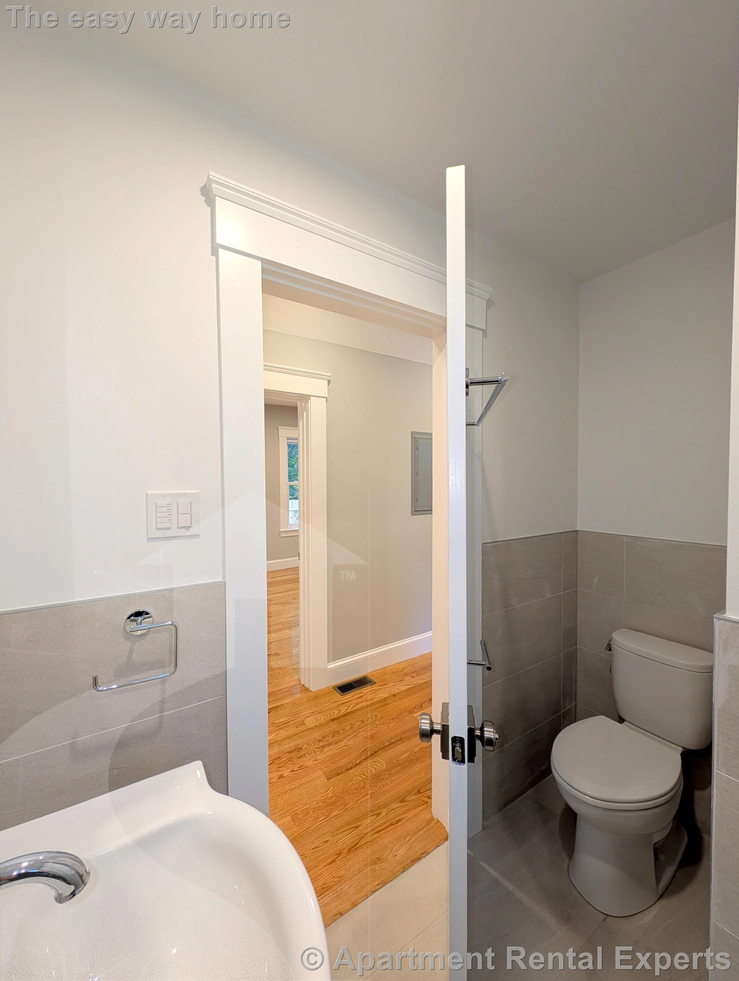 86 Orchard St, Tufts