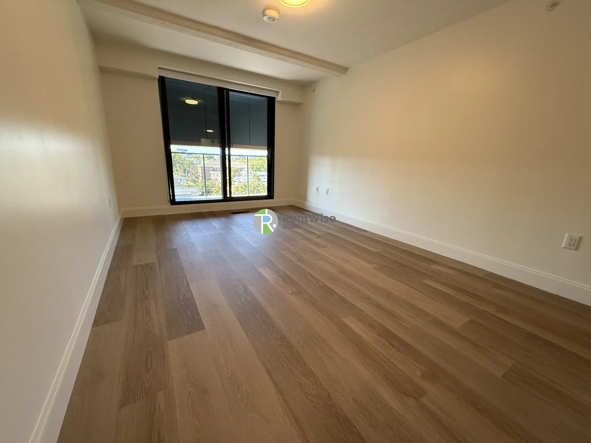 1079 Commonwealth Ave, Allston