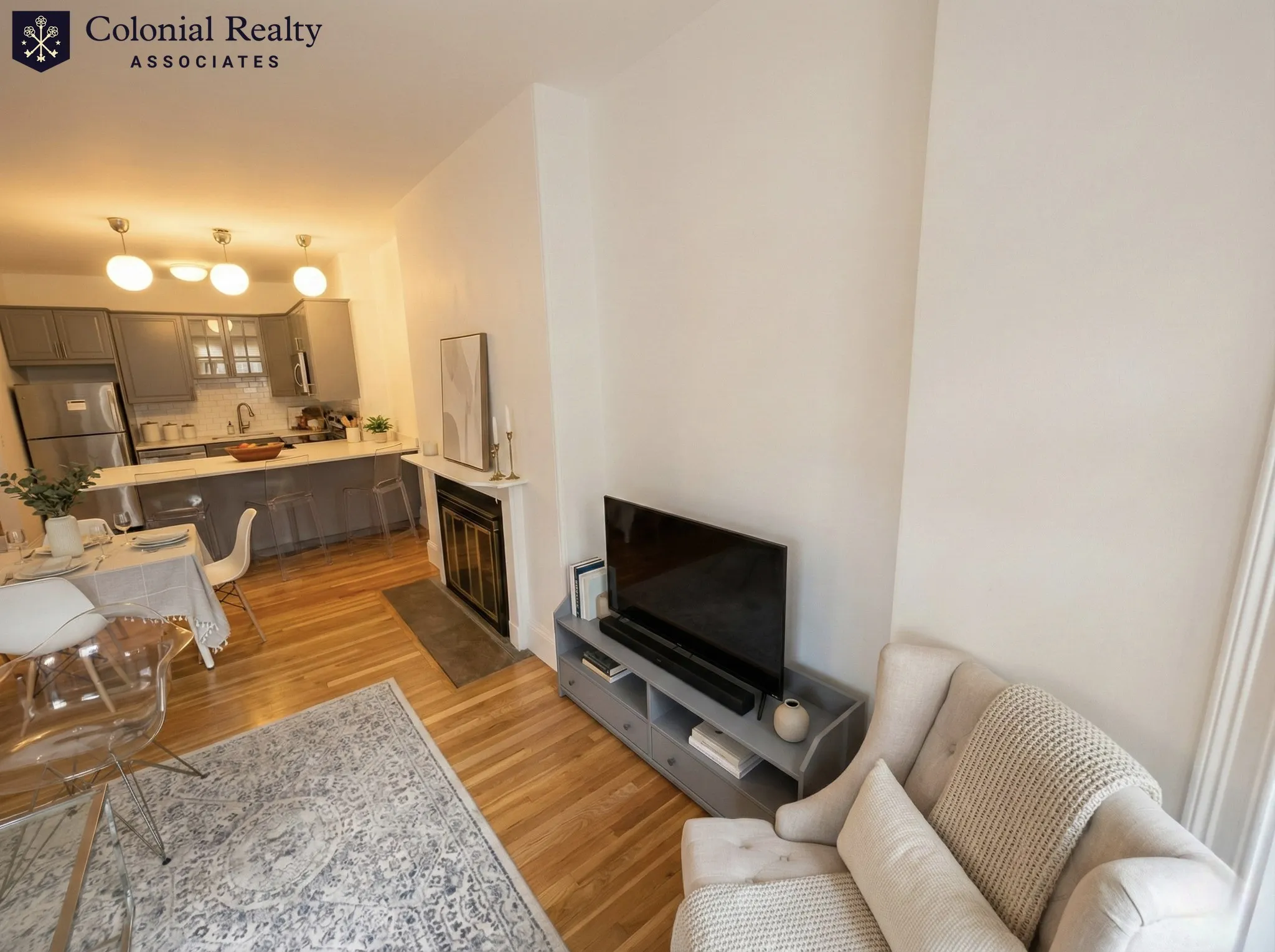 922 Beacon St, Fenway