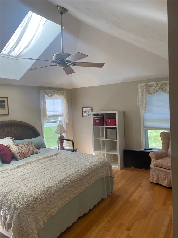 1 Jefferson Ct, Uxbridge