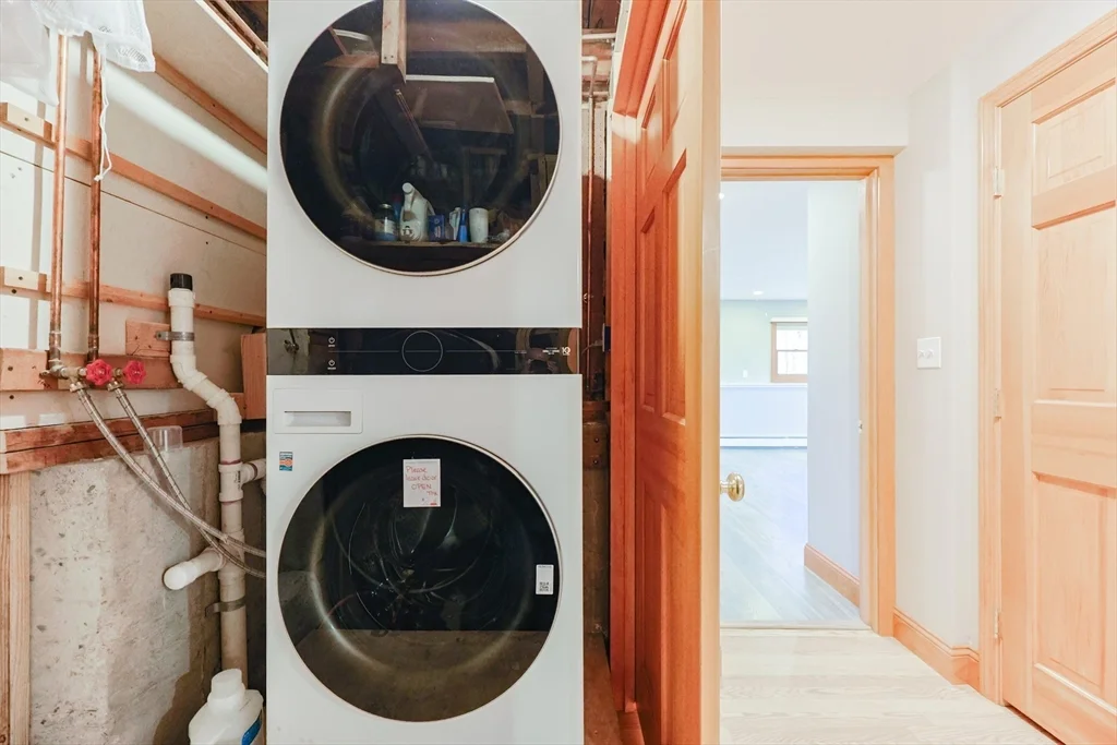 68 Greene St, Hopedale