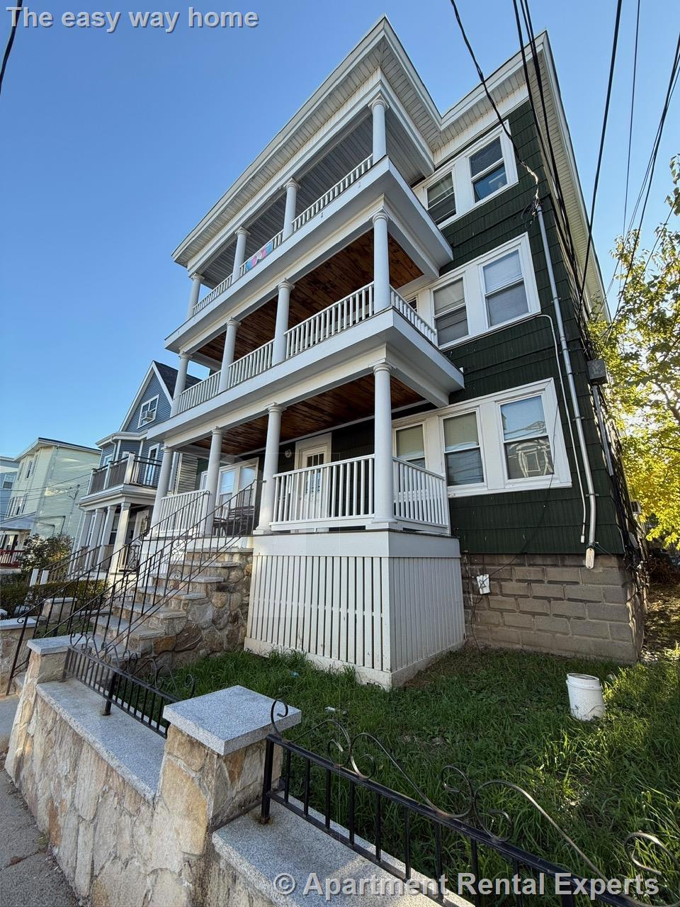 56 Derby St, Winter Hill