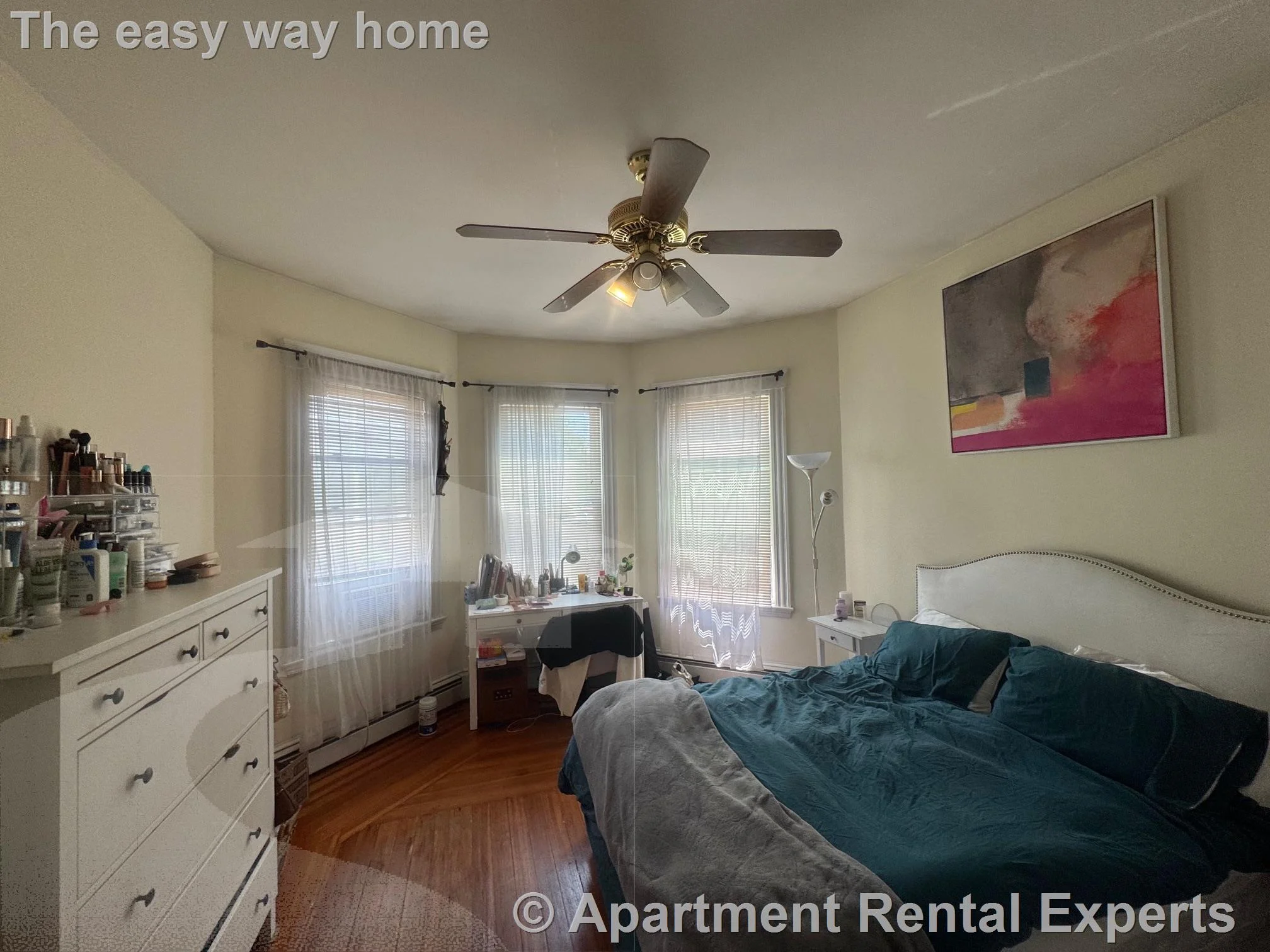 54R College Ave, Davis Square