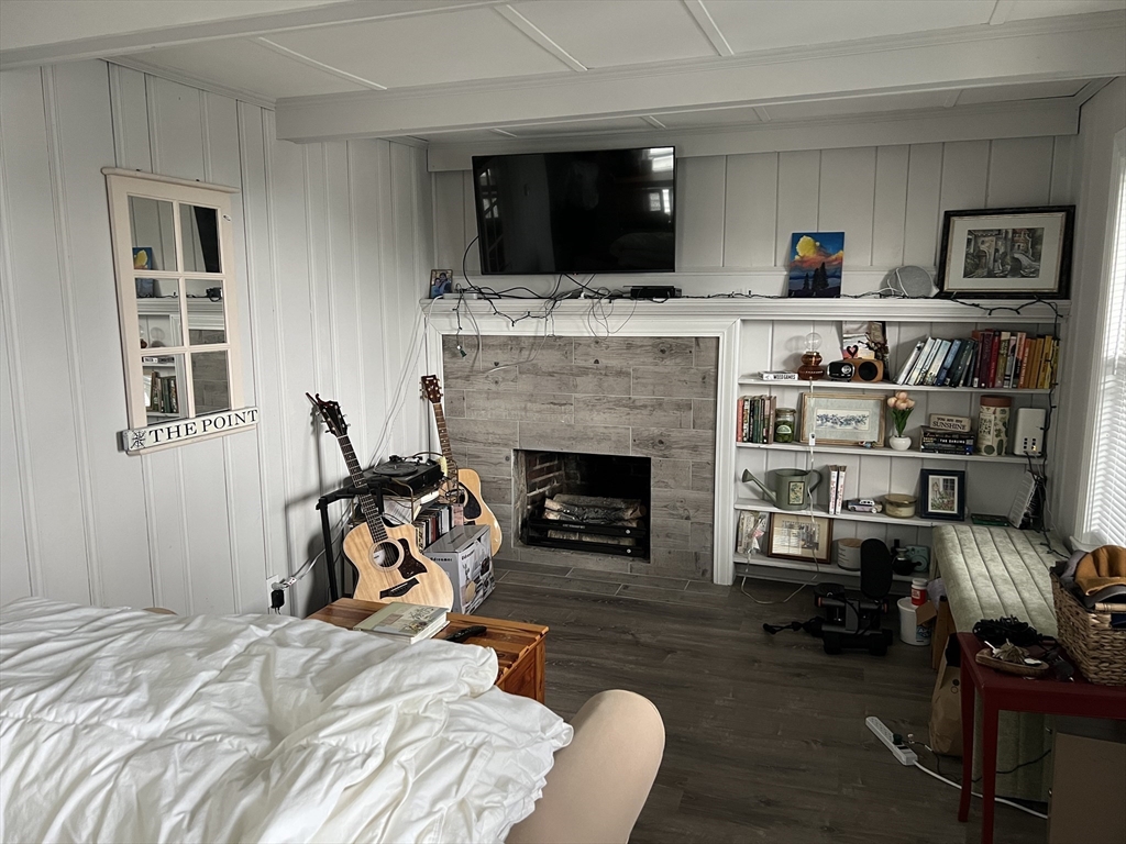 21 Siren St, Winthrop