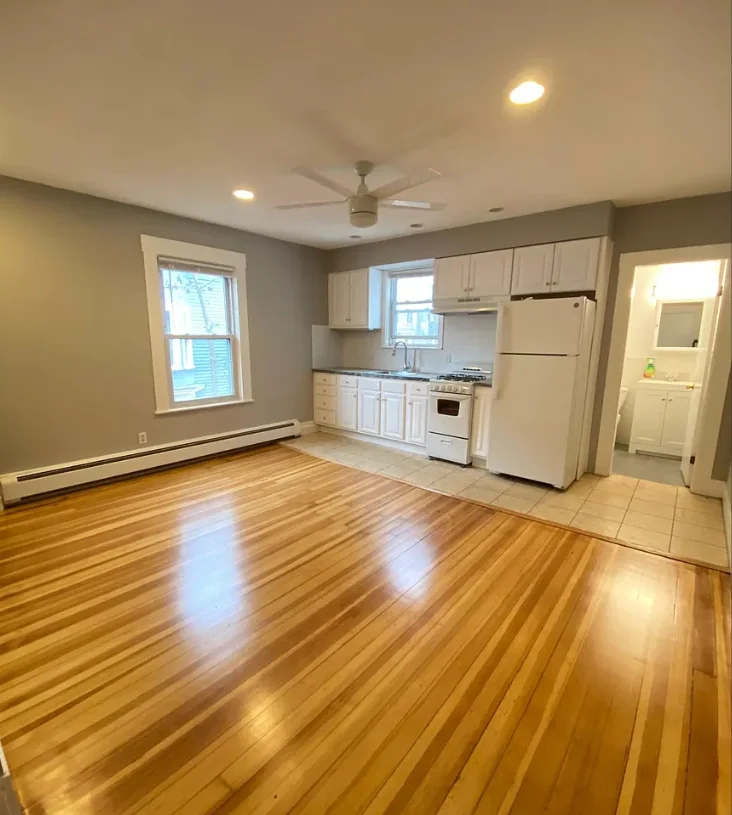 32 Tufts St, Cambridgeport