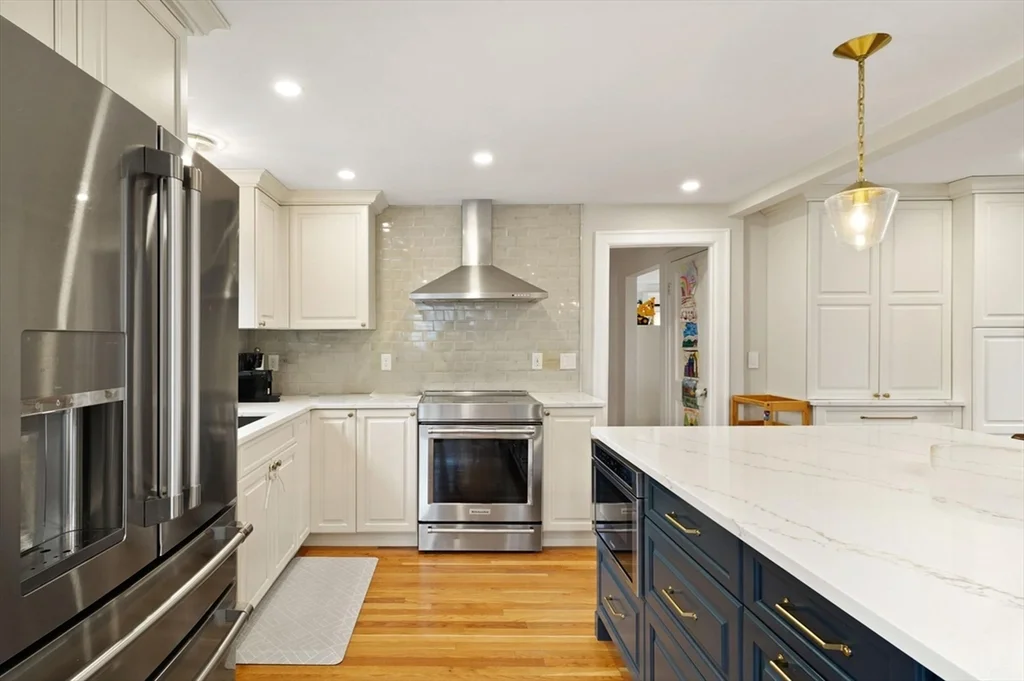 62 Sycamore Rd, Melrose