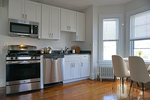 141 Brown St, South Side