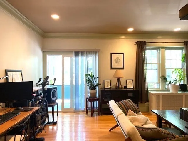 208 Fuller St, North Brookline