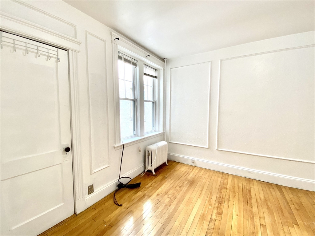 74 Babcock St, North Brookline