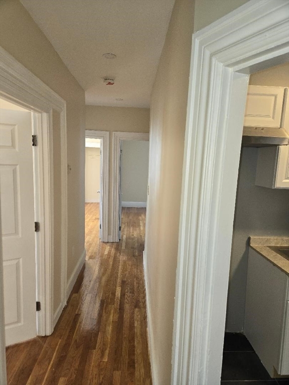 55 Rockland Av, Malden