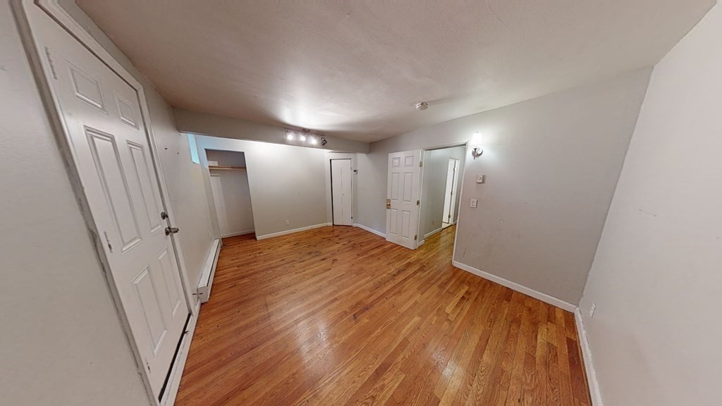 2 Moreland St, Roxbury