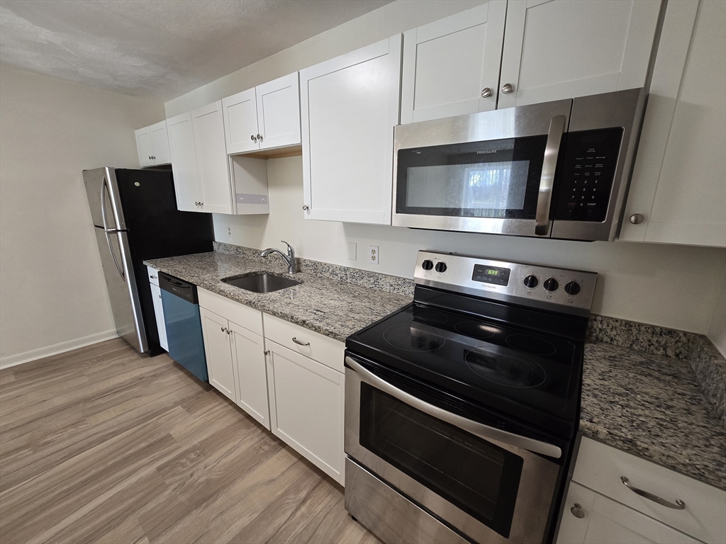 270 Quarry St, Quincy