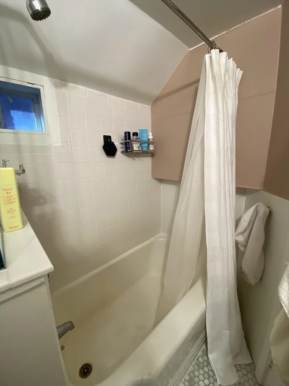 75 Mount Vernon St, Beacon Hill