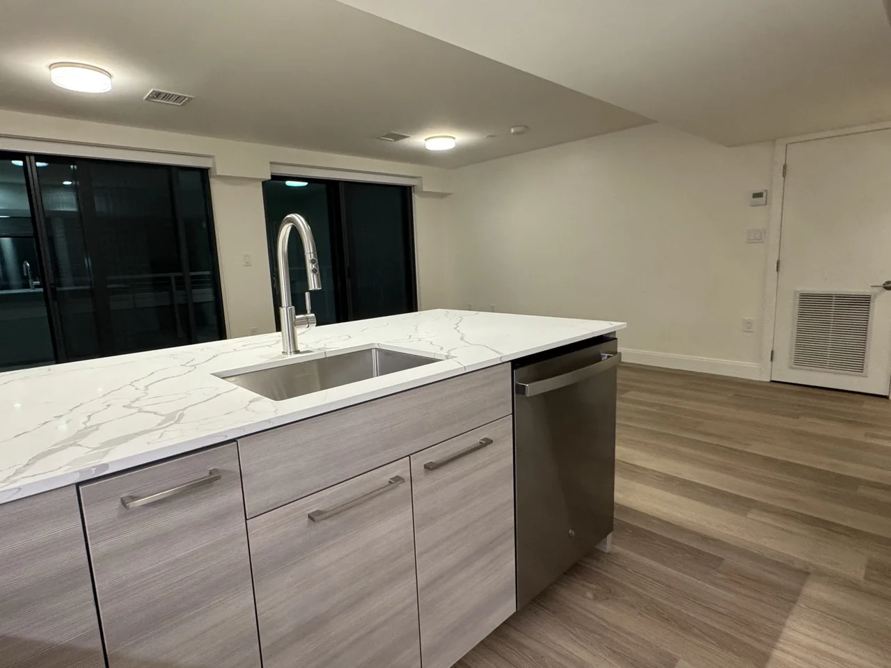 1079 Commonwealth Ave, Allston