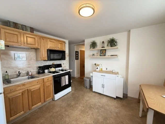 55 Glover Ave, Quincy