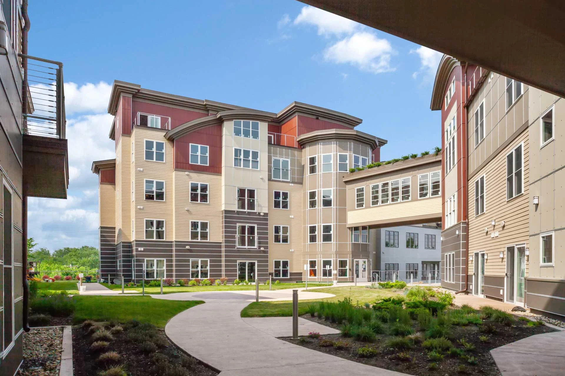 60 Howard St, Watertown