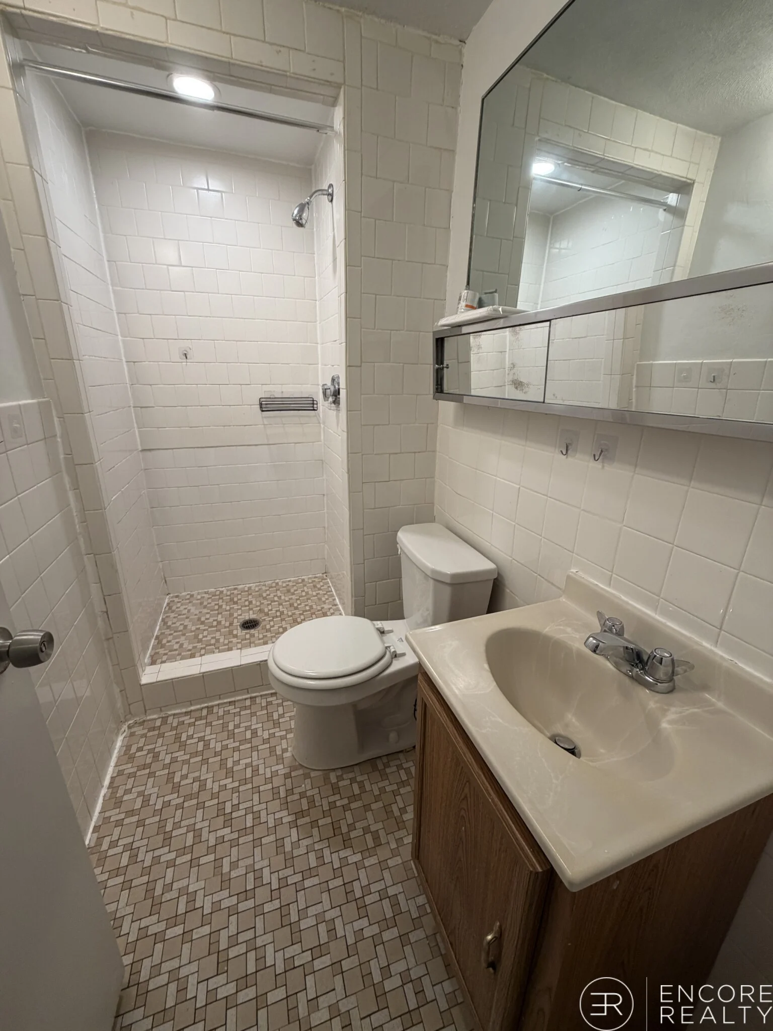 33 Lancaster Ter, Corey Hill