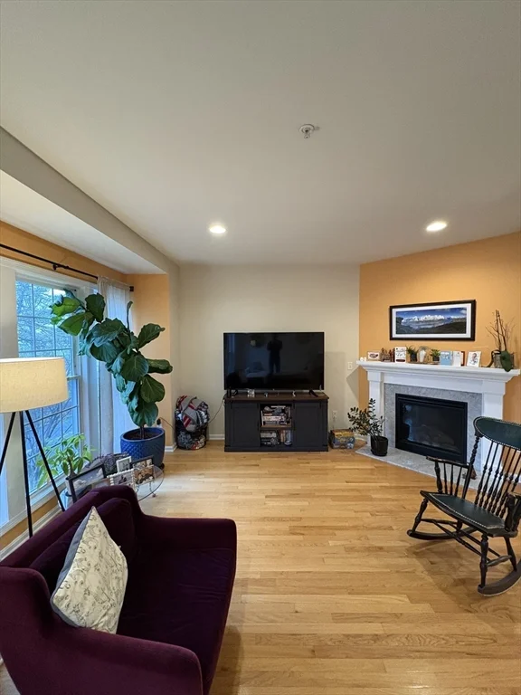 33 Jacob Way, Reading