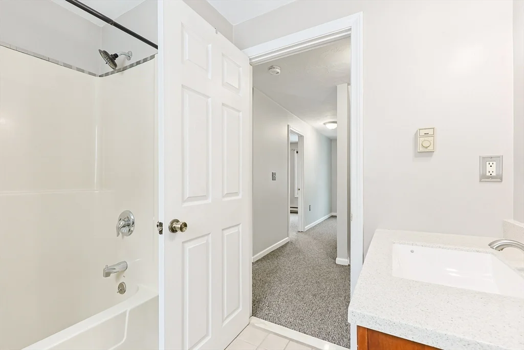 835 Mount Hope St, North Attleboro