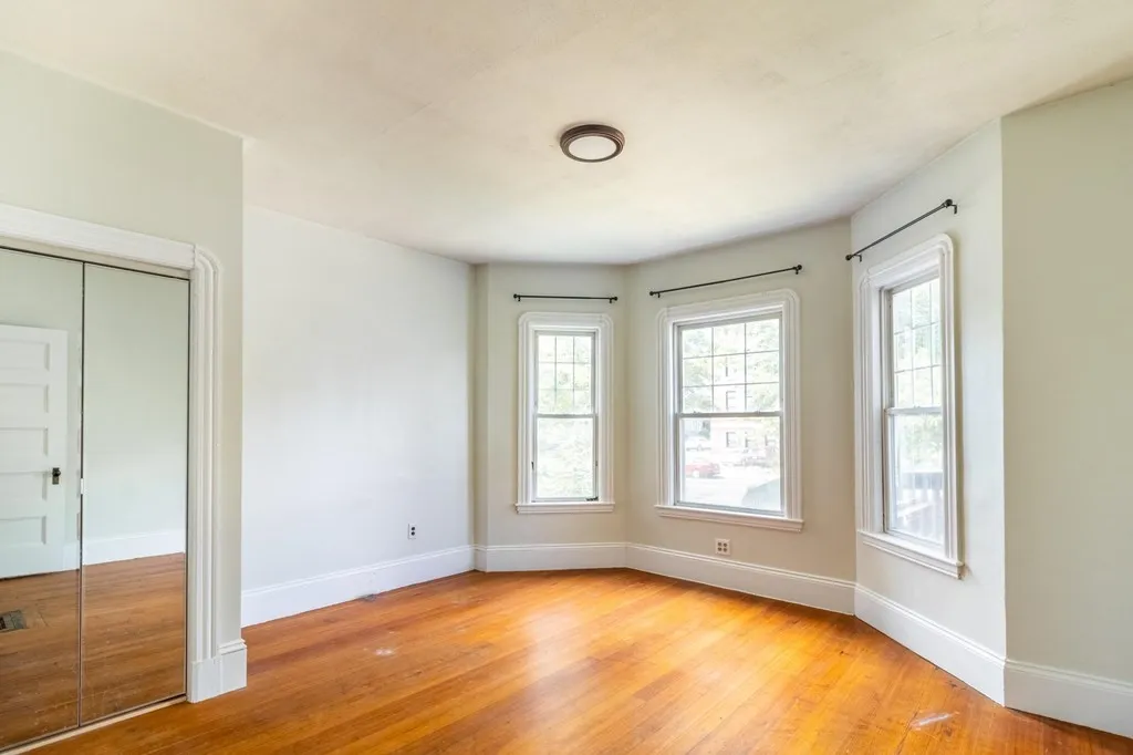 787 Columbia Rd, Boston