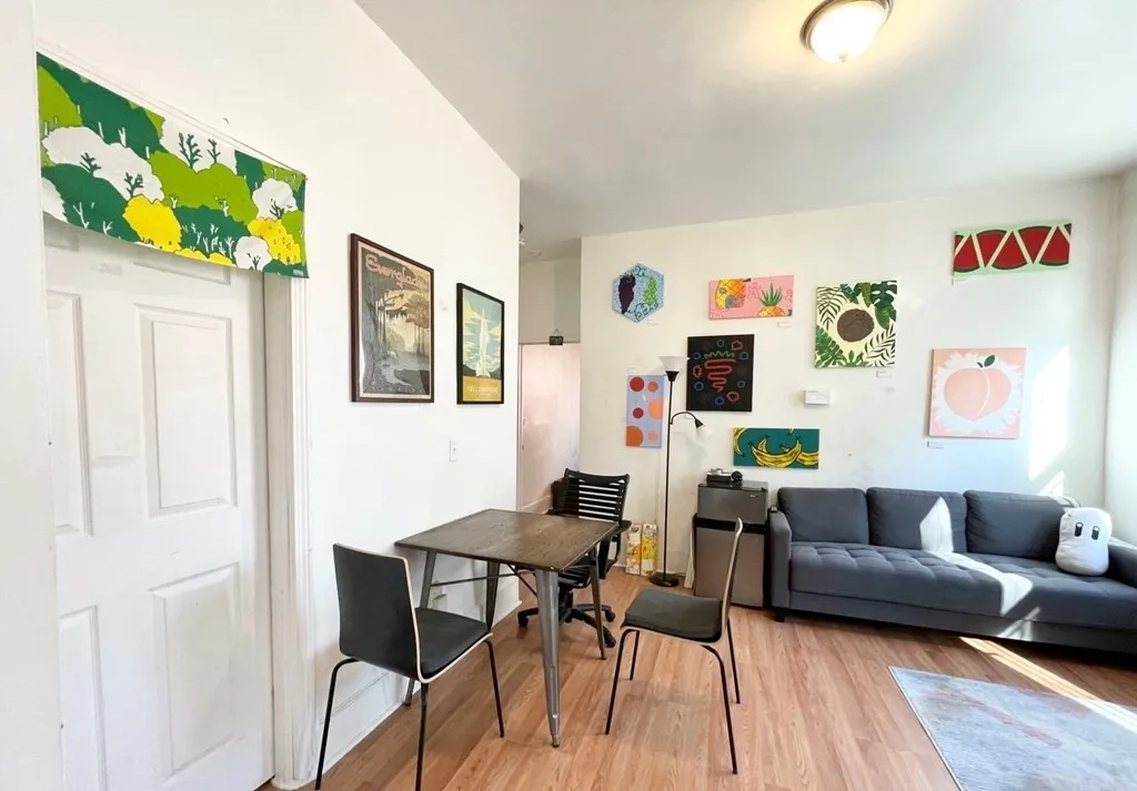 52 Delle Ave, Mission Hill