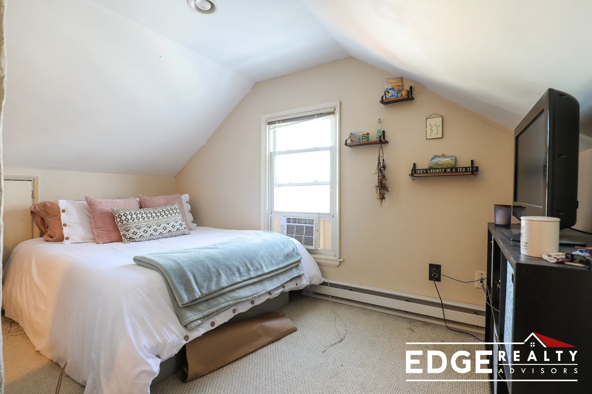 9 Baldwin Pl, Brighton