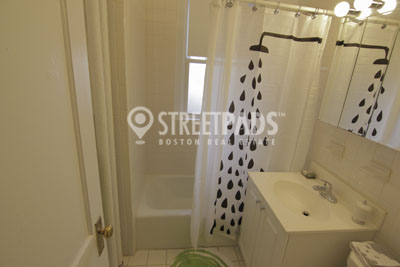 115 Kilsyth Rd, Brighton