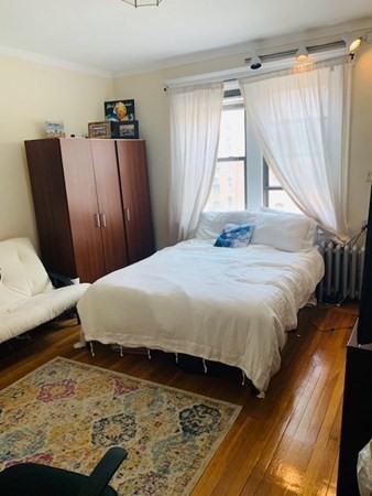 1111 Boylston St, Fenway