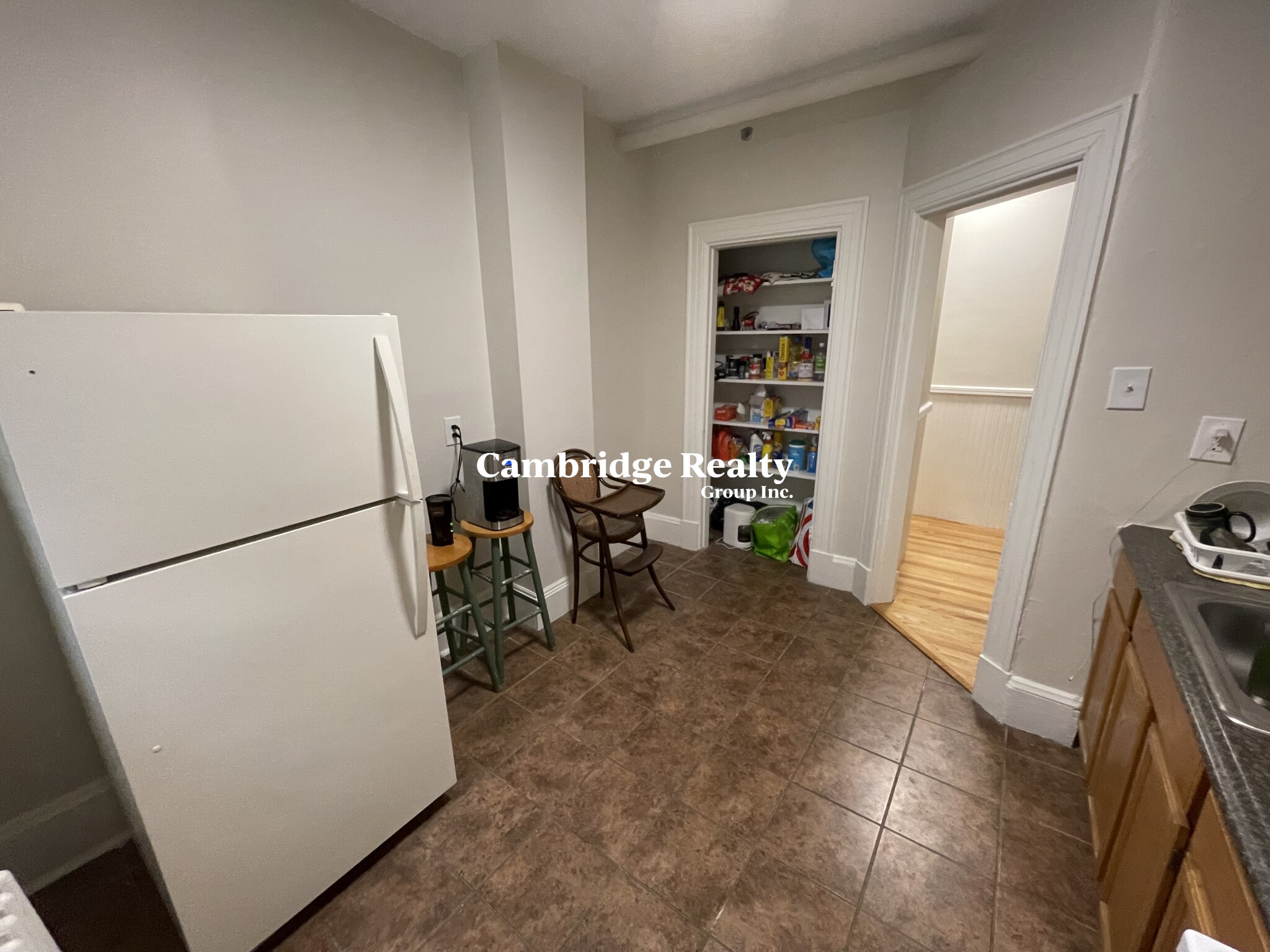 1010 Massachusetts Ave, Riverside