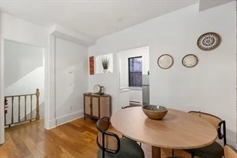 102 Revere, Beacon Hill