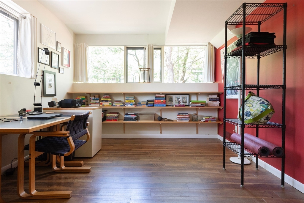 7 Partridge Rd, Lexington