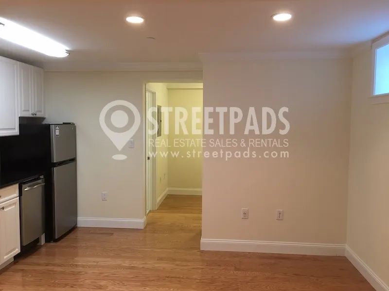 3 Langdon St, Neighborhood Nine