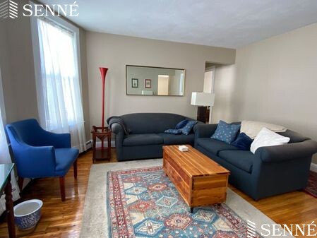 124 Walnut St, Winter Hill