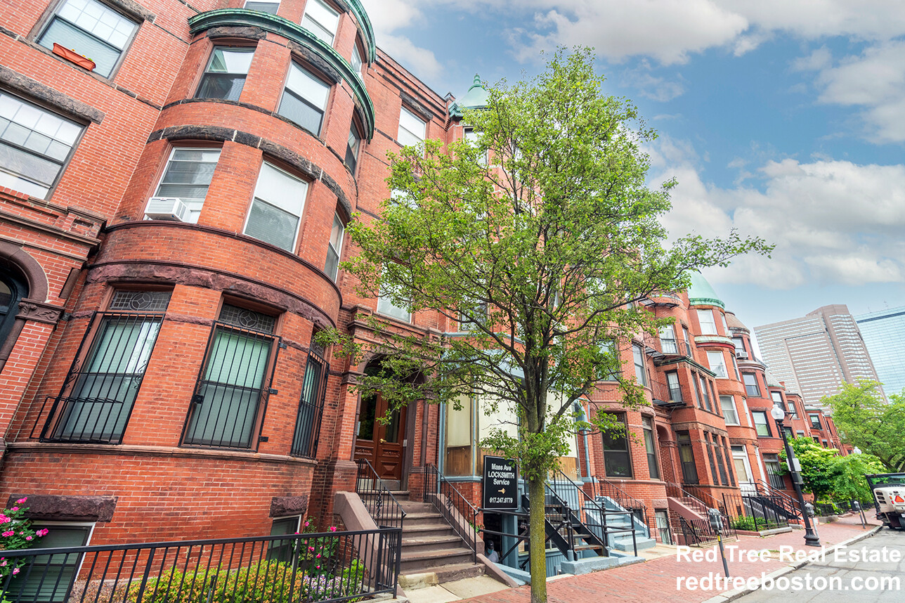 127 Saint Botolph St, Back Bay