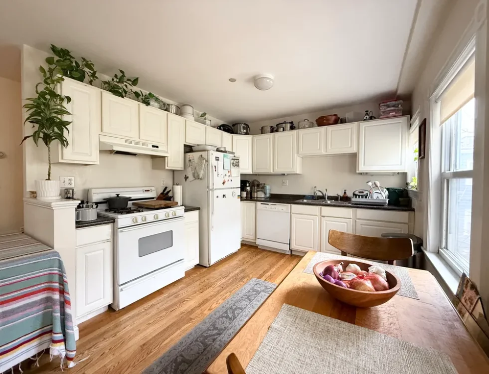 33 Roberts Rd, Mid-Cambridge