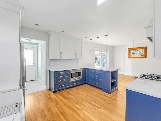 59 Crest St, West Roxbury