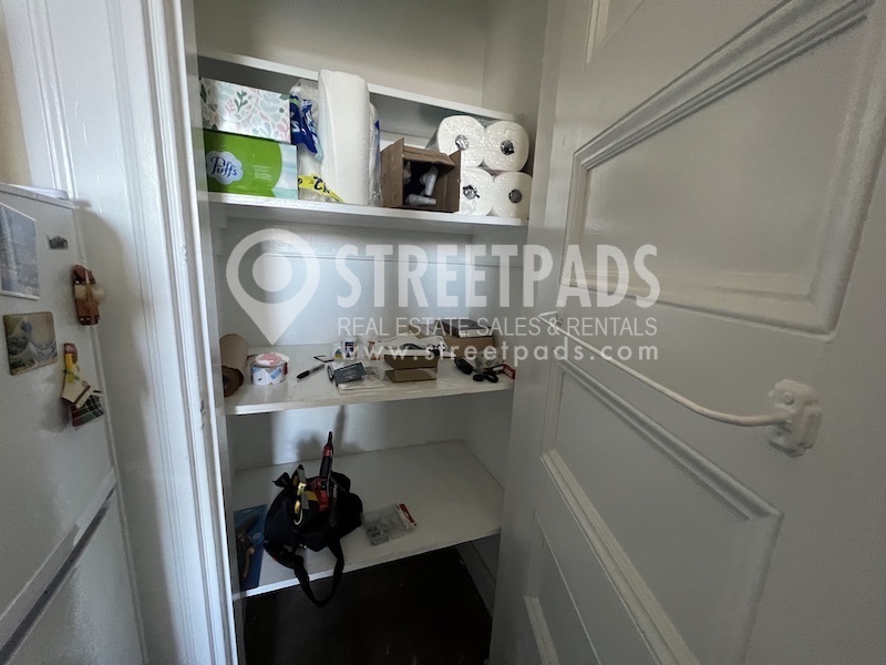 2 Ware St, Mid-Cambridge