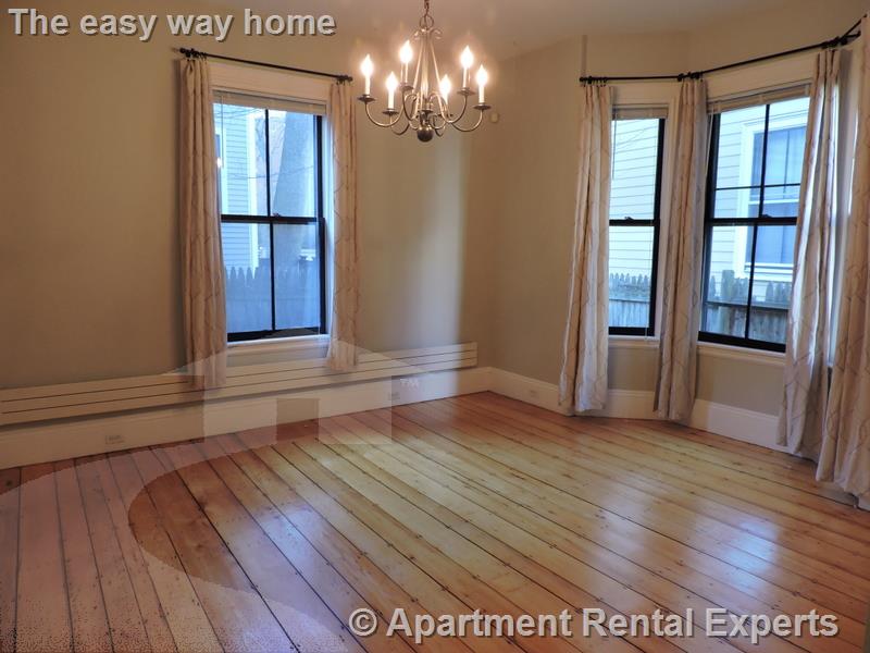 31 Athens St, Harvard Square