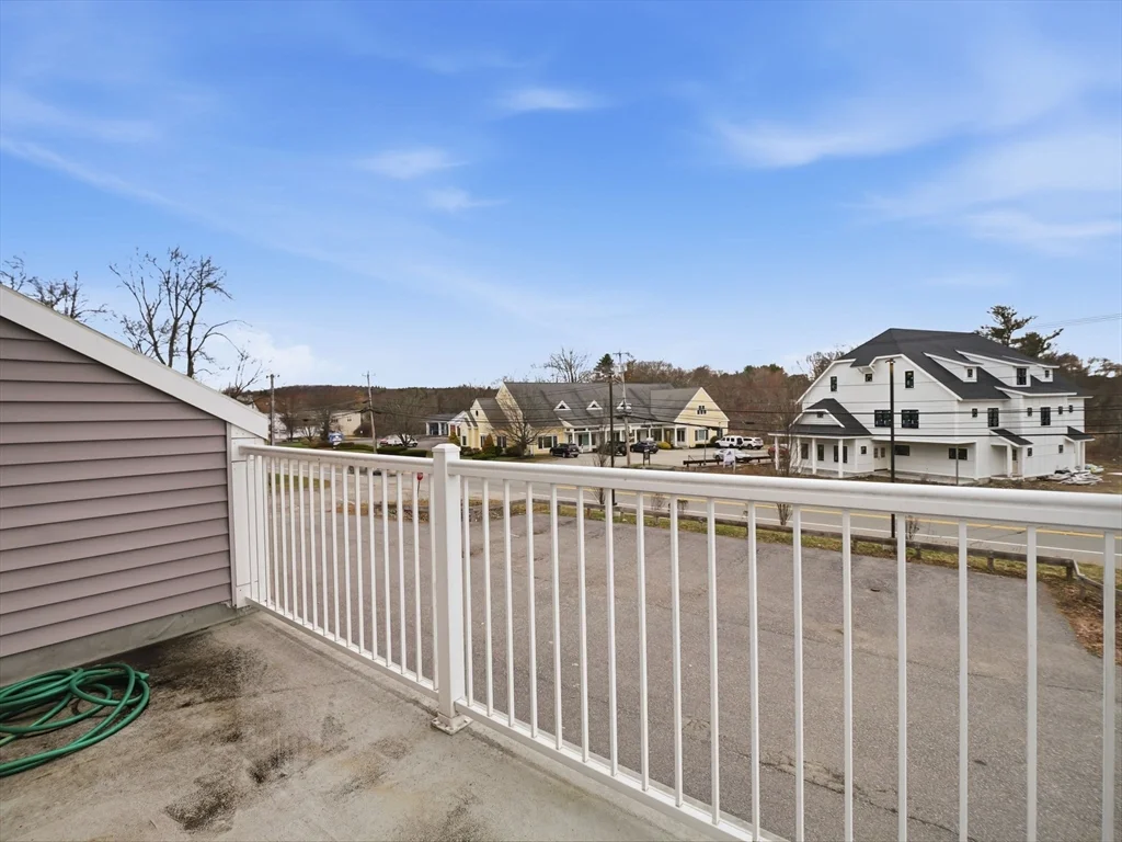 89 West Main, Northborough