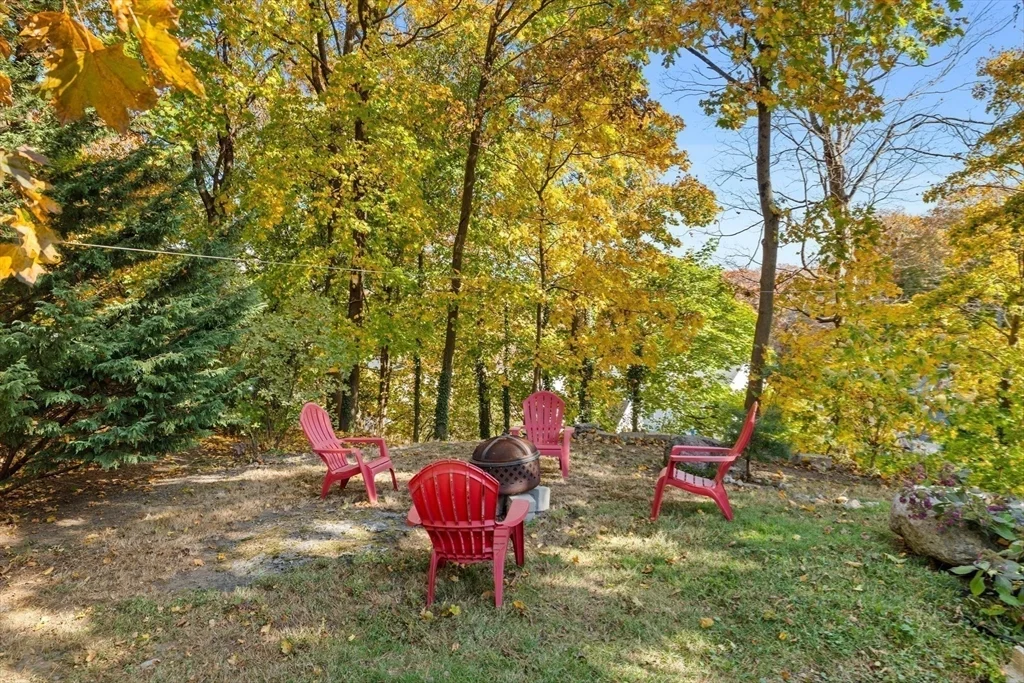 228 Langley Rd, Newton Center