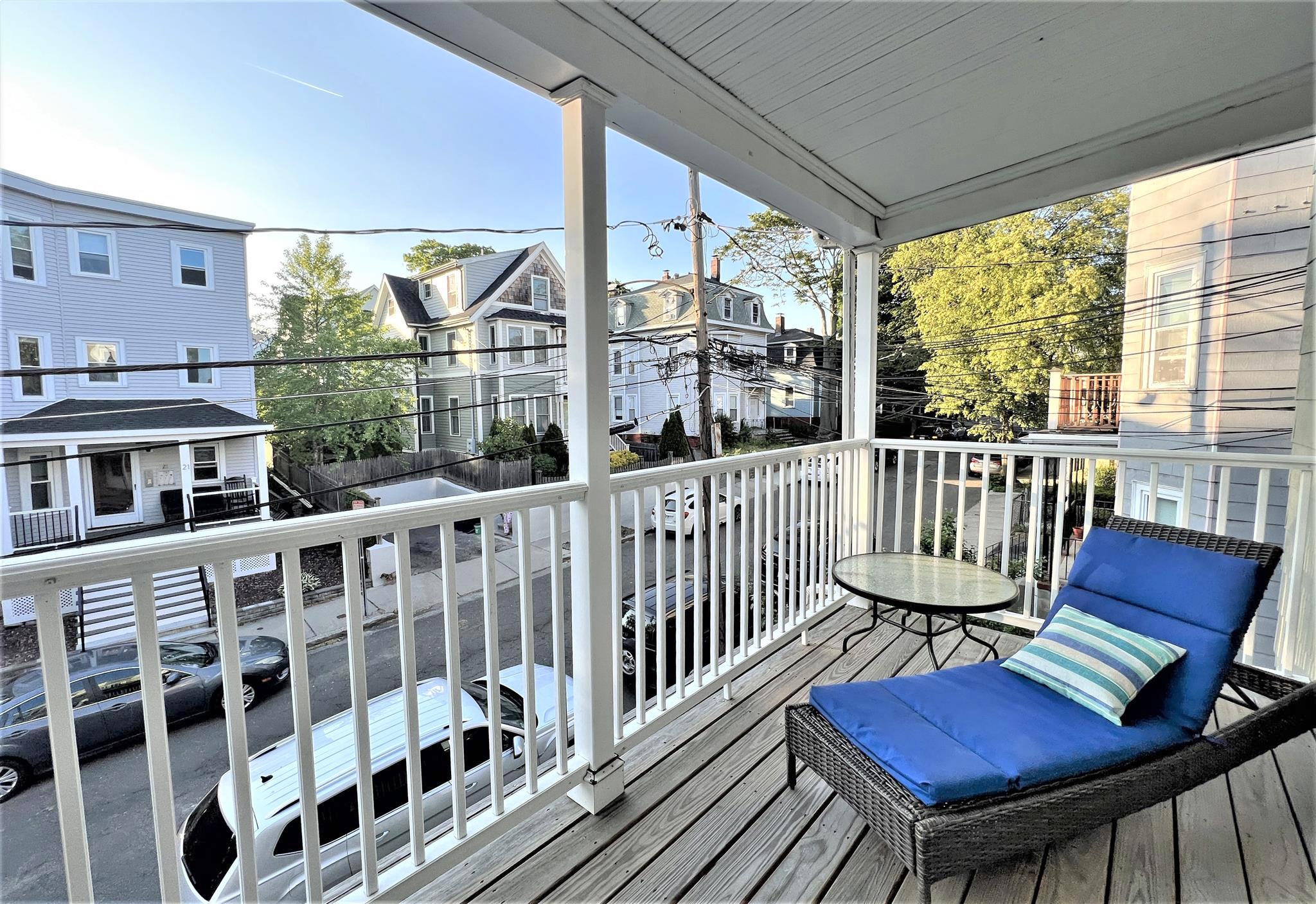 20 Moore St, Teele Square