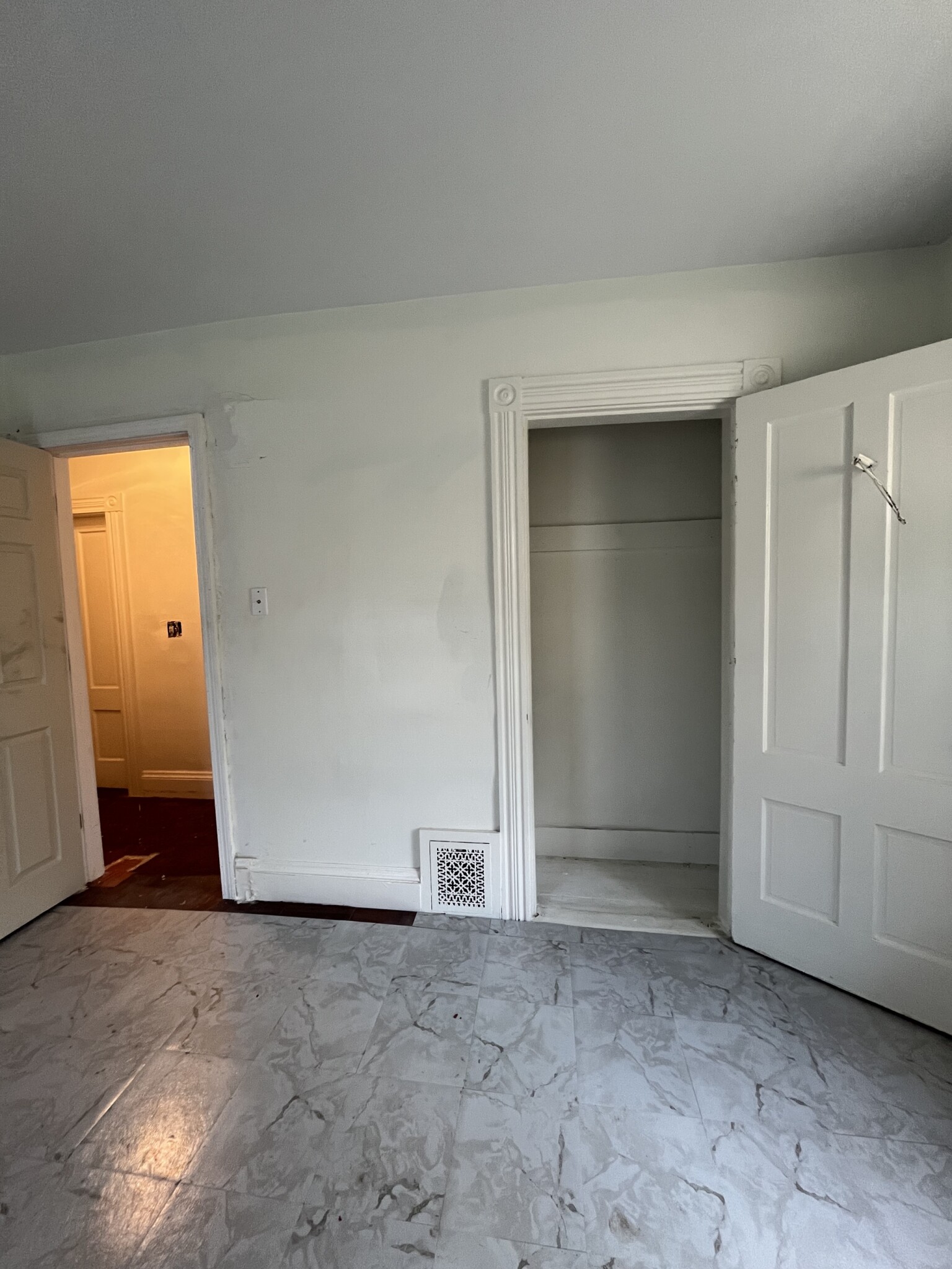 294 Whiting Ave, East Dedham