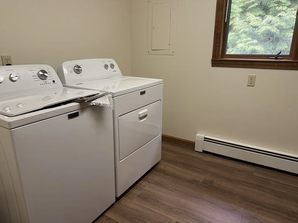 271 Wanoosnoc Rd, Fitchburg