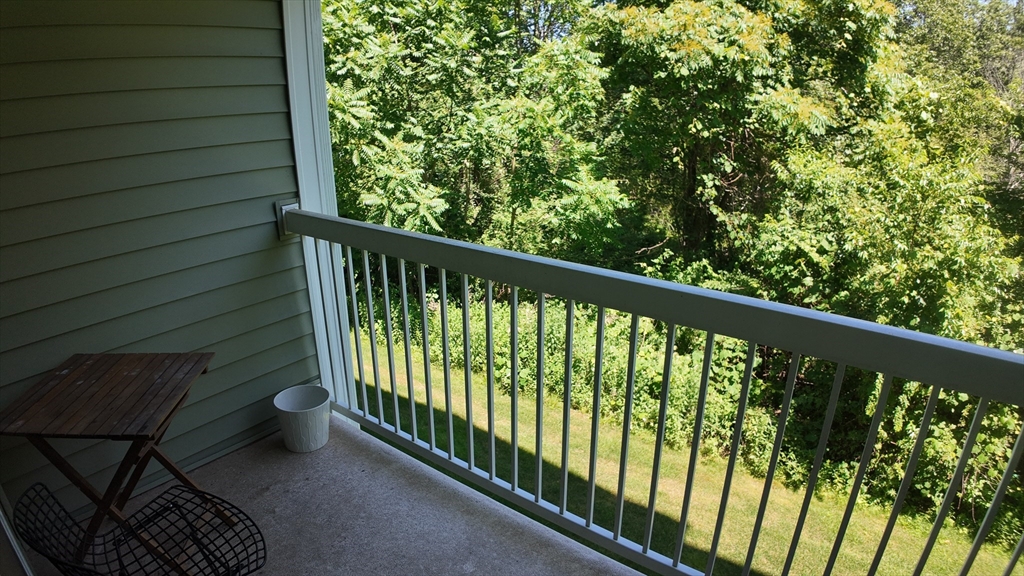 90 Trotter Rd, Weymouth