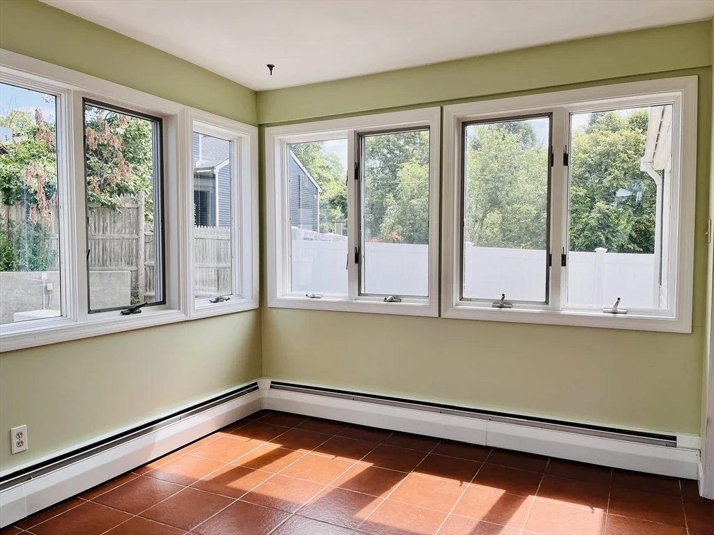 181 Moss Hill Rd, Jamaica Plain