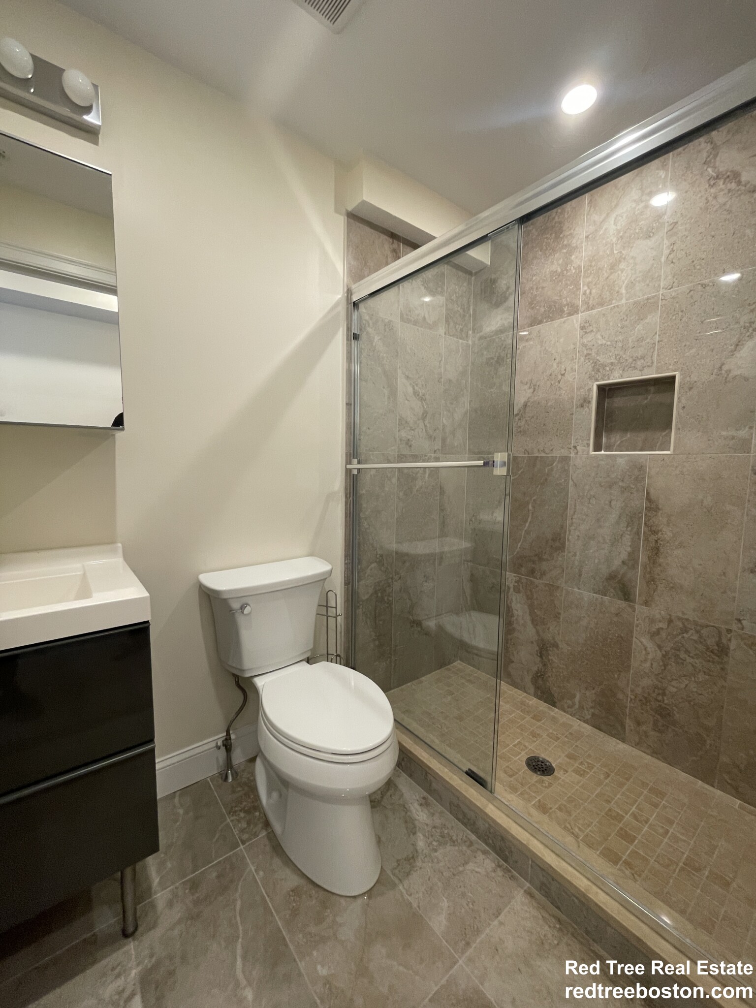 1028 Commonwealth Ave, Boston